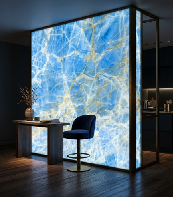 BLUE ONYX